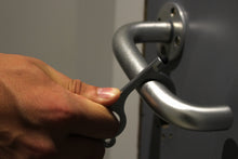 Load image into Gallery viewer, AIR ARMOR NO TOUCH KEY